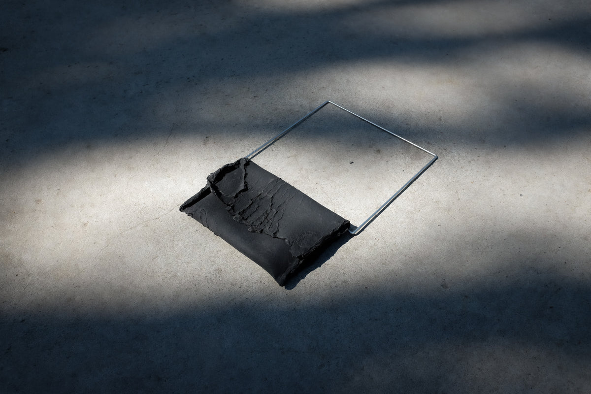 Imprints of a City Bag