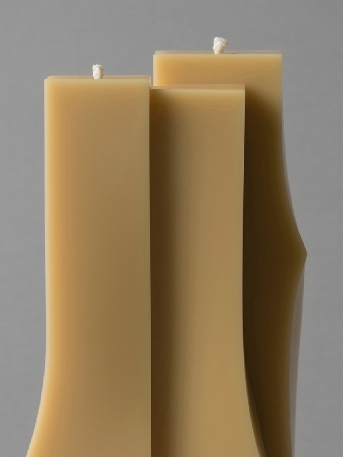SOAPMAN Vertical Bar Sculpture Candle - Grafting - Khaki