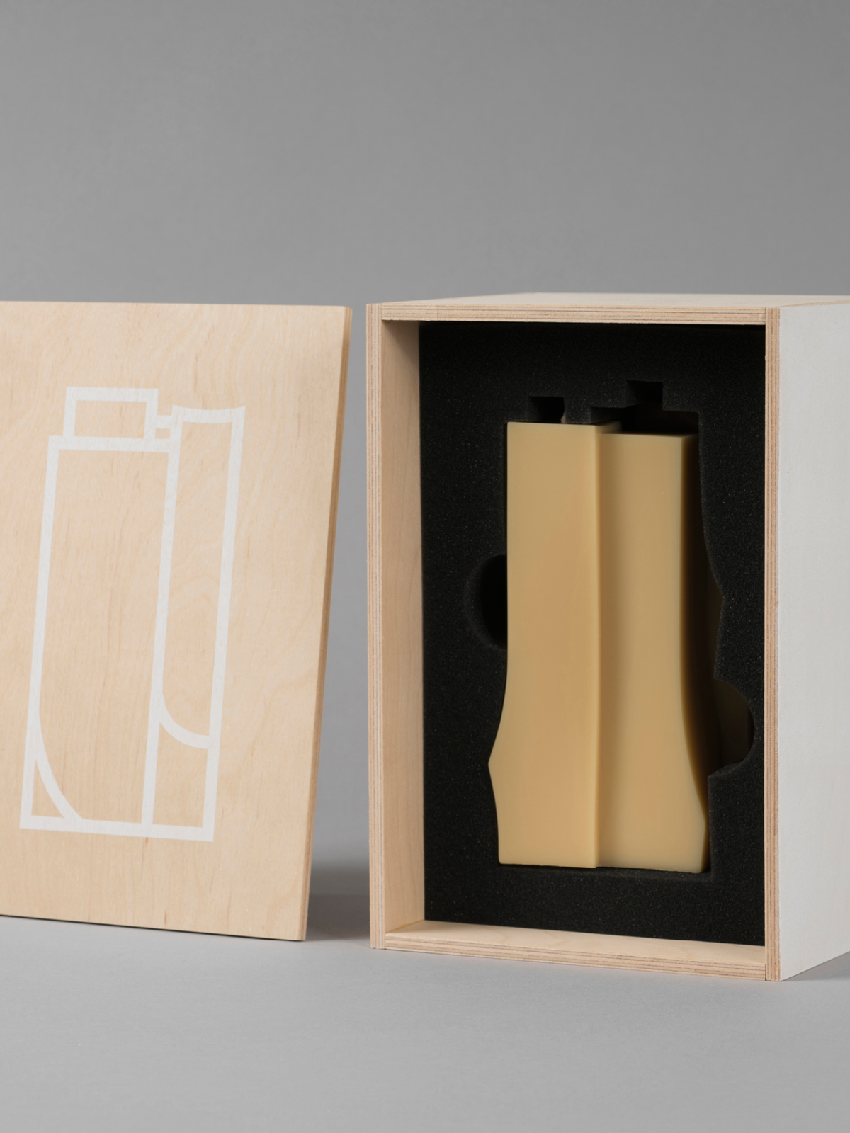 SOAPMAN Vertical Bar Sculpture Candle - Grafting - Khaki
