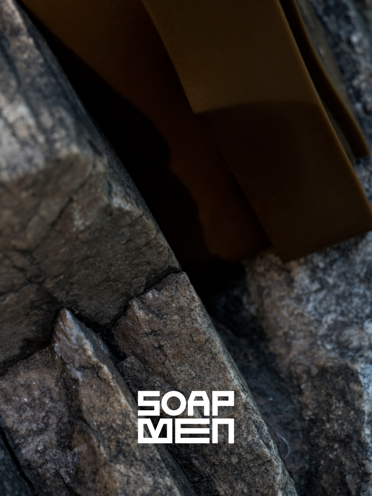 SOAPMAN Vertical Bar Sculpture Candle - Edible Books - Coffee Brown