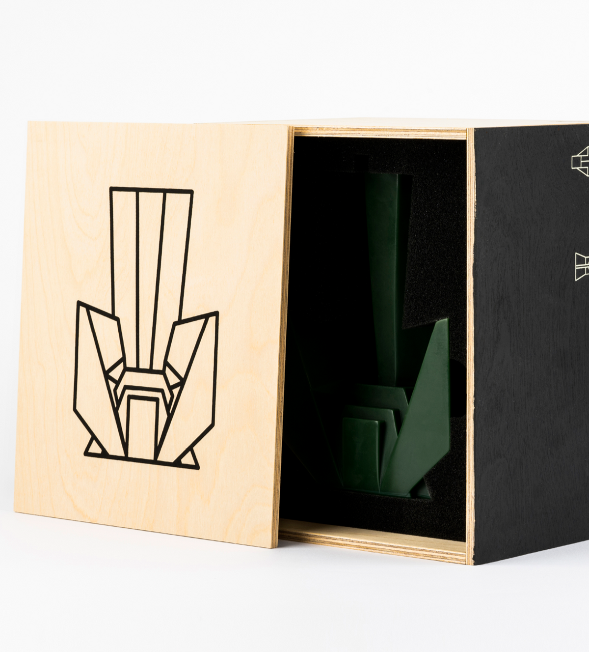 Deconstructivism Candle 4 — Wild Growth of Grass — Green