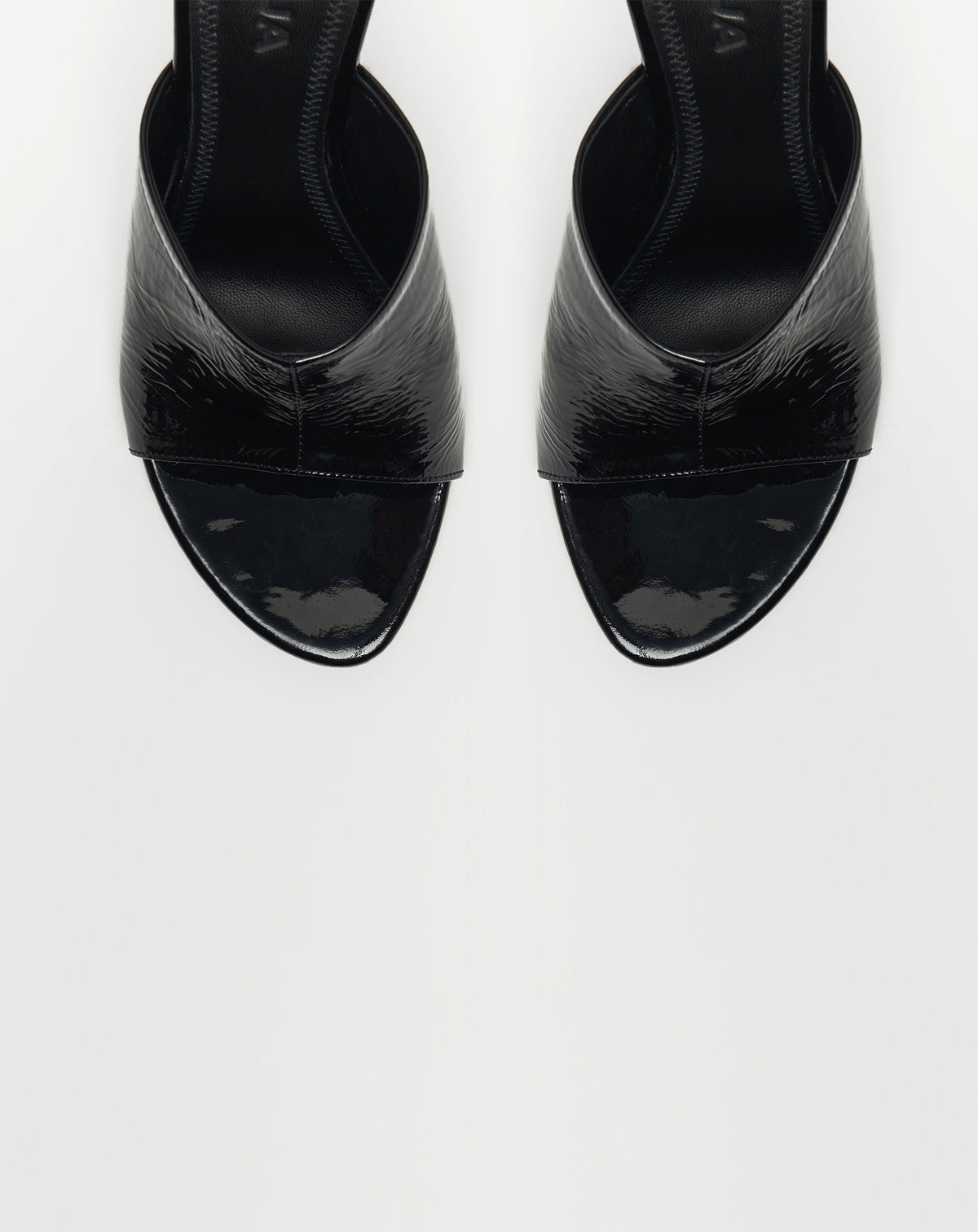 ISE Black