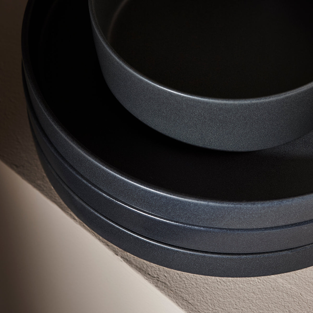 Modan Stoneware Dinnerware Set - Charcoal