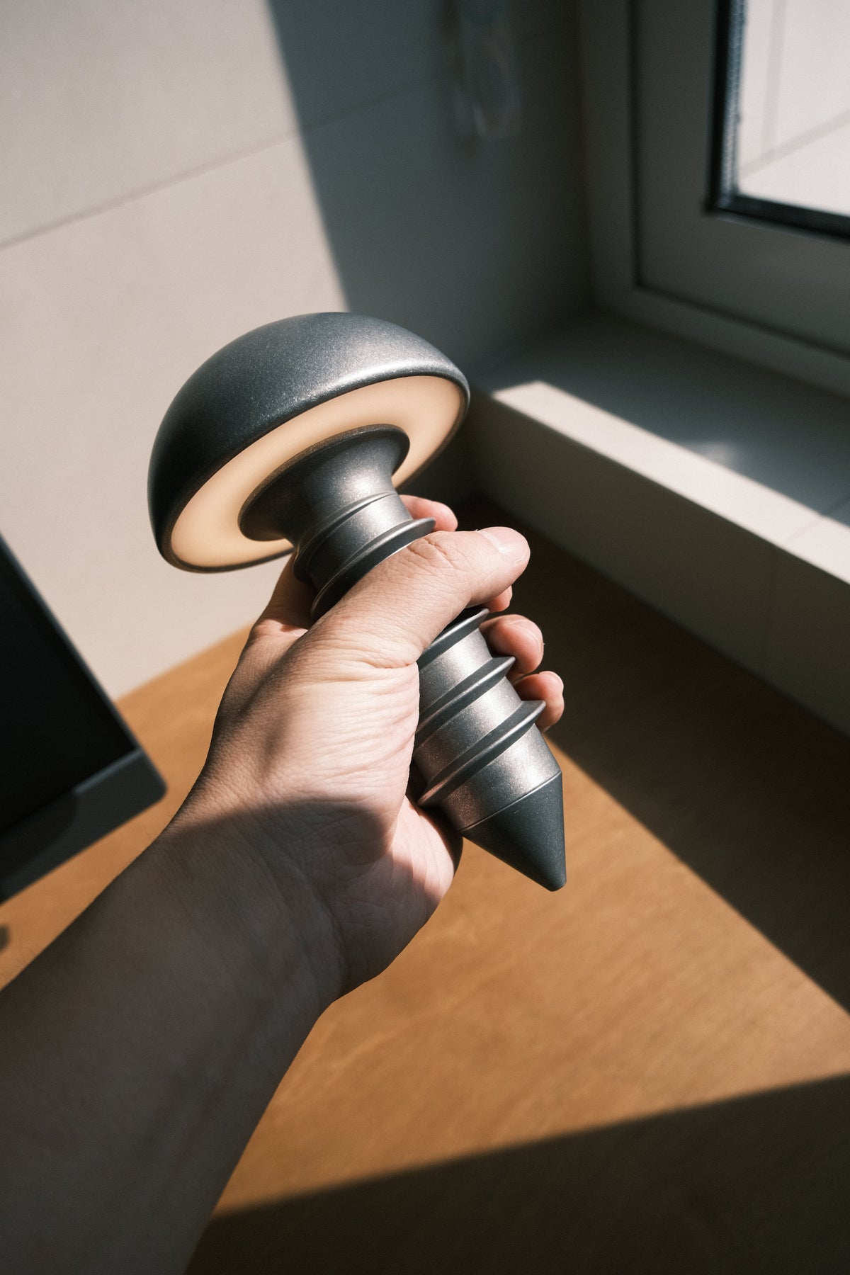 The Luóminous Screw Lamp