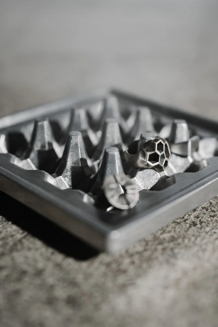EHAS-TRAY
