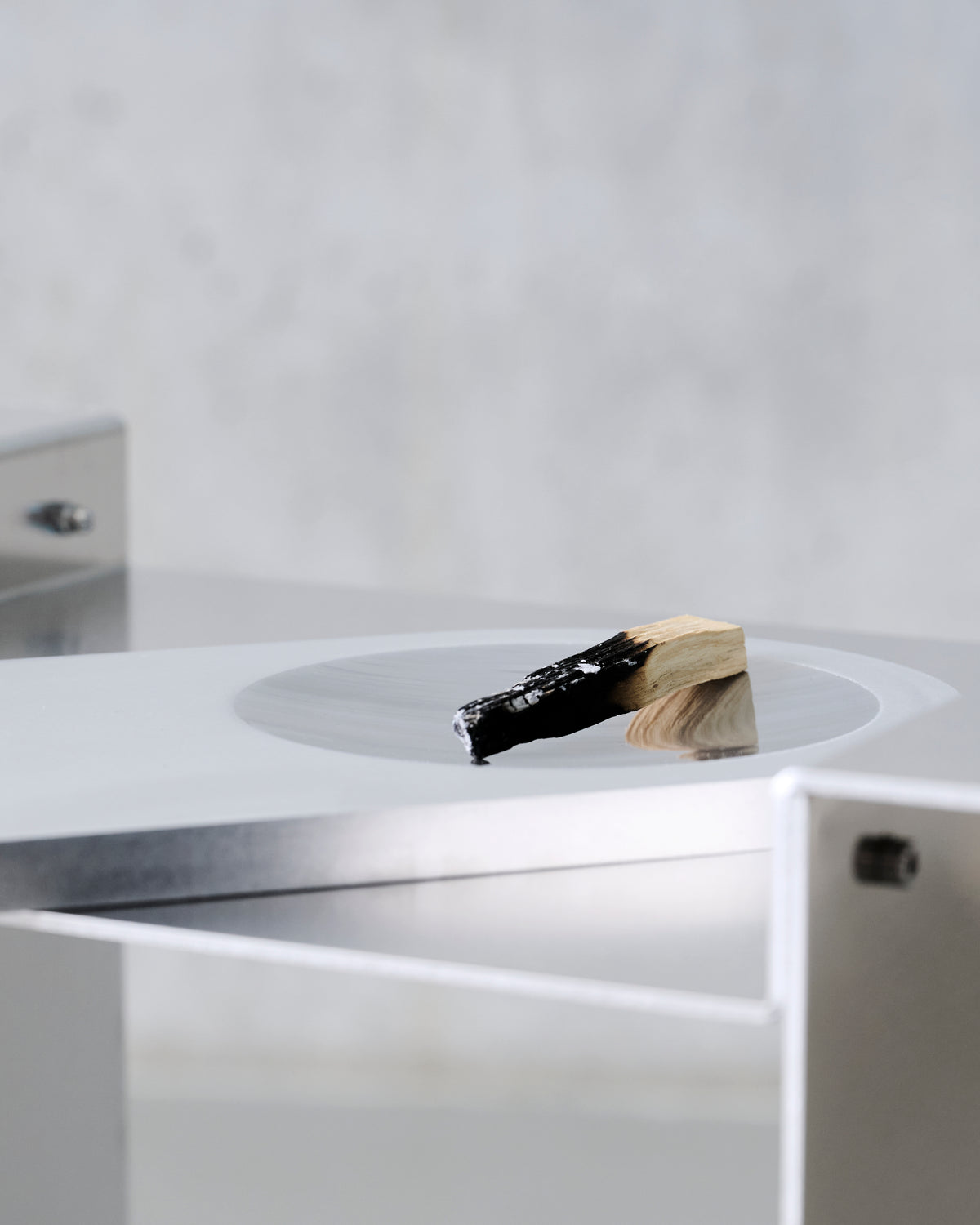 Flight Mode Tray