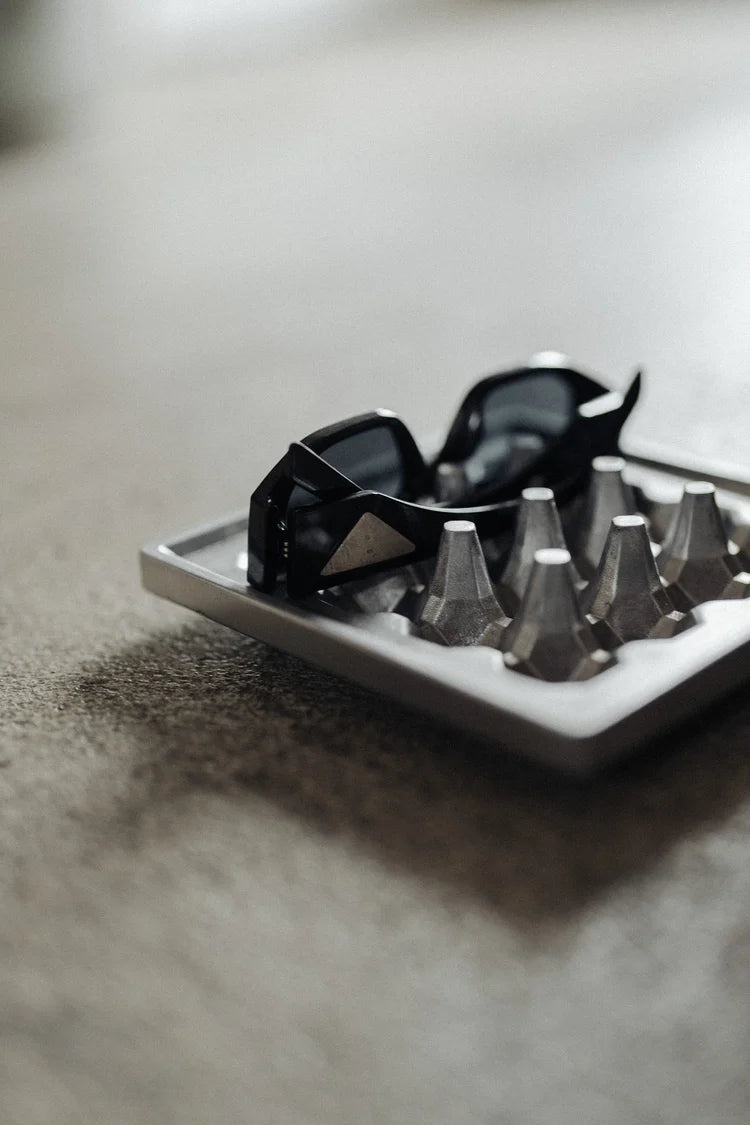 EHAS-TRAY